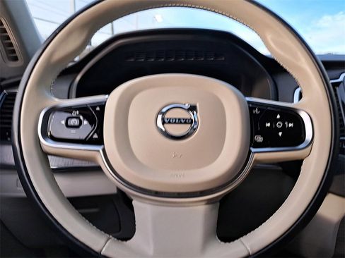 Used 2024 Volvo XC90 B5 Plus w/ Protection Package image 6