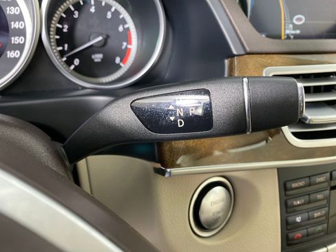 Used 2015 Mercedes-Benz E 350 Sedan image 23