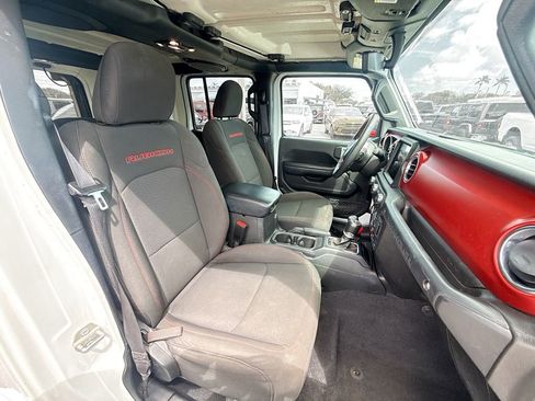 Used 2023 Jeep Wrangler Unlimited Rubicon AWD/4WD image 32