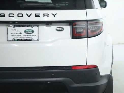 Used 2023 Land Rover Discovery Sport S image 45