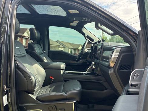 Used 2025 Ford F250 Platinum AWD/4WD image 11