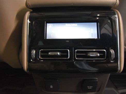 Used 2021 Lincoln Aviator Reserve w/ Elements Package Plus image 30