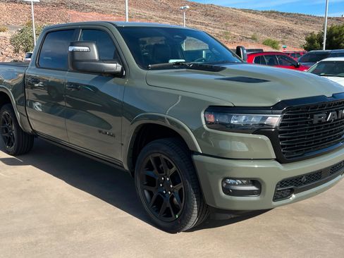 New 2026 RAM 1500 Laramie AWD/4WD image 7