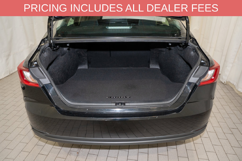 Used 2025 Toyota Camry LE w/ Convenience Package AWD/4WD image 5