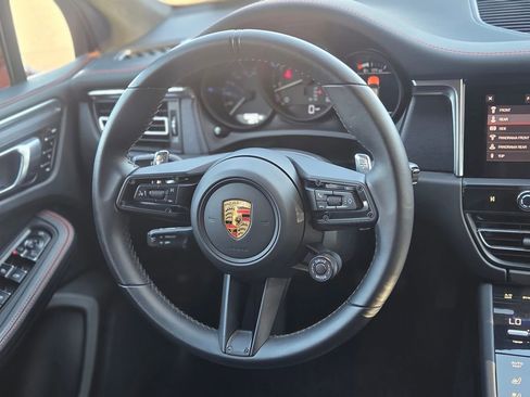 Used 2022 Porsche Macan GTS w/ Premium Package Plus AWD/4WD image 16