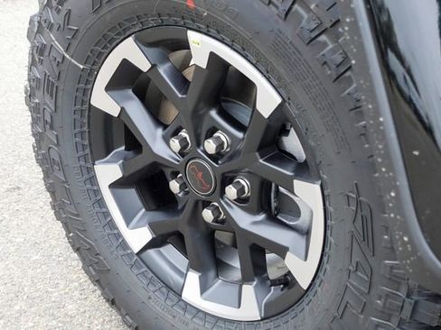 New 2026 Jeep Gladiator Rubicon image 12