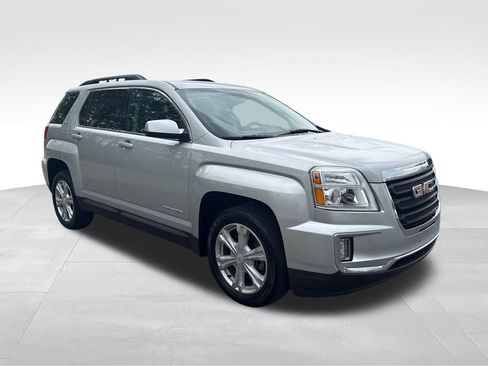 Used 2017 GMC Terrain SLE w/ Convenience Package AWD/4WD image 18
