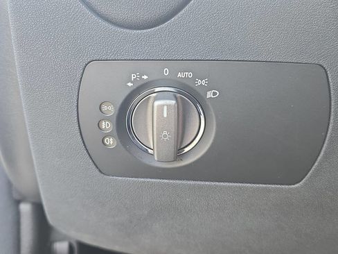 Used 2005 Mercedes-Benz SLK 350 image 22
