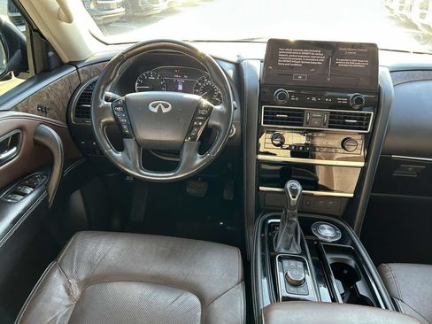 Used 2022 INFINITI QX80 Premium Select w/ All-Season Package RWD image 12