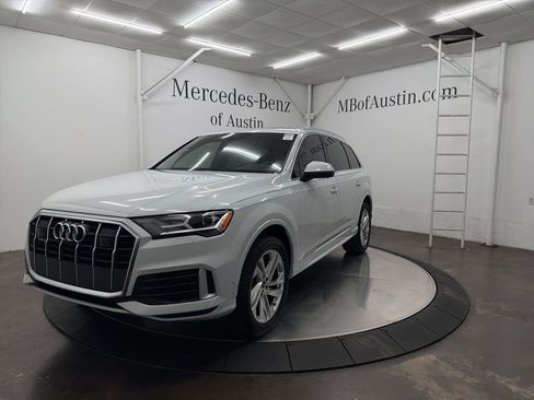 Used 2023 Audi Q7 2.0T Premium w/ Convenience Package image 3