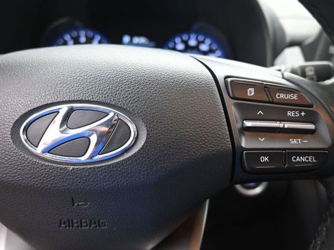 Used 2019 Hyundai Kona Ultimate image 14