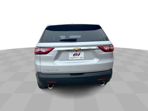 Certified 2021 Chevrolet Traverse LS image 8