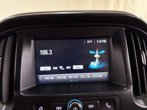 Used 2018 GMC Canyon 4x4 Extended Cab w/ Convenience Package image 22