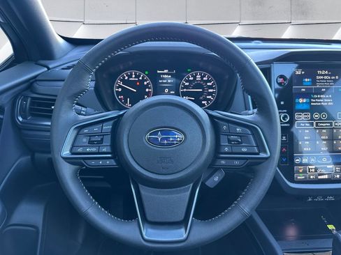 Used 2025 Subaru Forester Limited AWD/4WD image 9