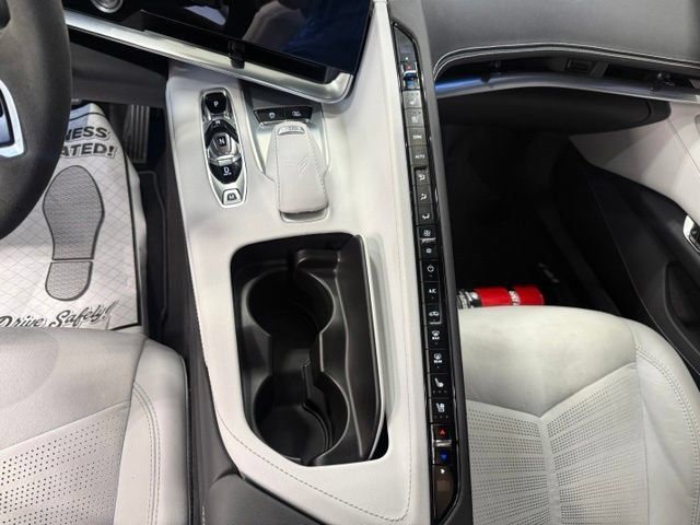 Used 2021 Chevrolet Corvette Stingray Preferred Cpe w/ Z51 Performance Package RWD image 14