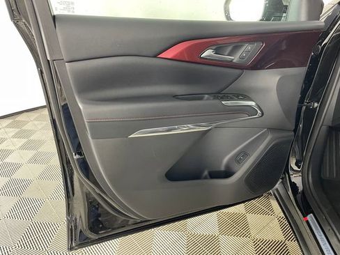 New 2026 Chevrolet Traverse Z71 image 15