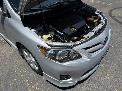 Used 2013 Toyota Corolla S FWD image 27