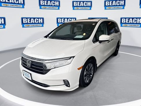 Used 2024 Honda Odyssey EX-L image 1