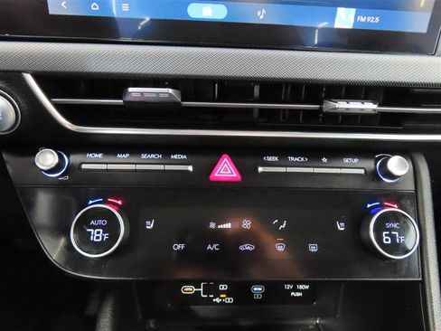 Used 2025 Hyundai Sonata SEL FWD image 25
