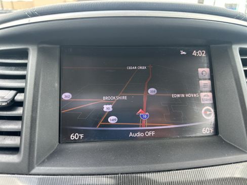 Used 2019 INFINITI QX60 Luxe w/ Essential Package FWD image 18
