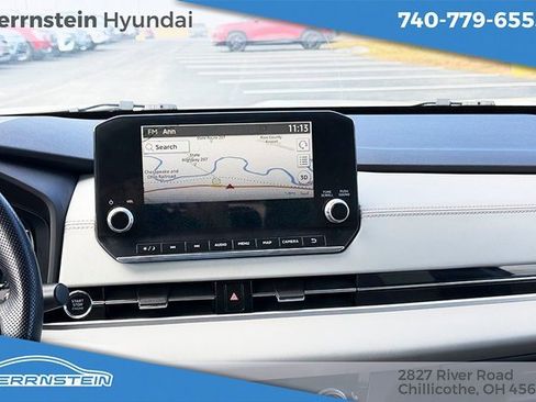 Used 2022 Mitsubishi Outlander SEL image 9