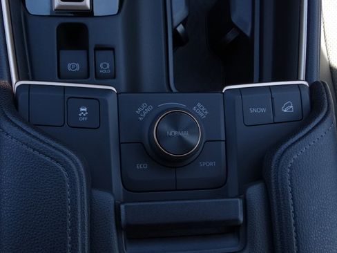 New 2026 Toyota Grand Highlander Platinum image 25