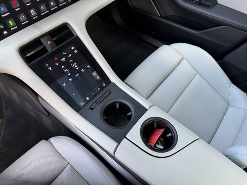 Certified 2023 Porsche Taycan GTS image 23