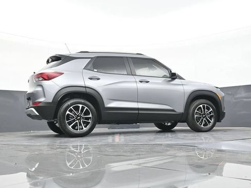 New 2026 Chevrolet TrailBlazer LT w/ Convenience Package FWD image 48