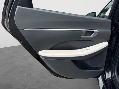 Used 2023 Hyundai Sonata SEL FWD image 13