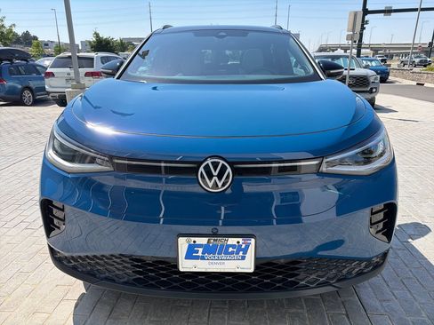 Certified 2025 Volkswagen ID.4 Pro S Plus w/ ID.4 Black Package AWD/4WD image 10