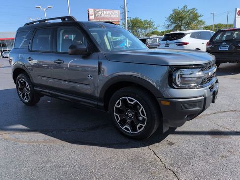 Used 2025 Ford Bronco Sport Outer Banks AWD/4WD image 7