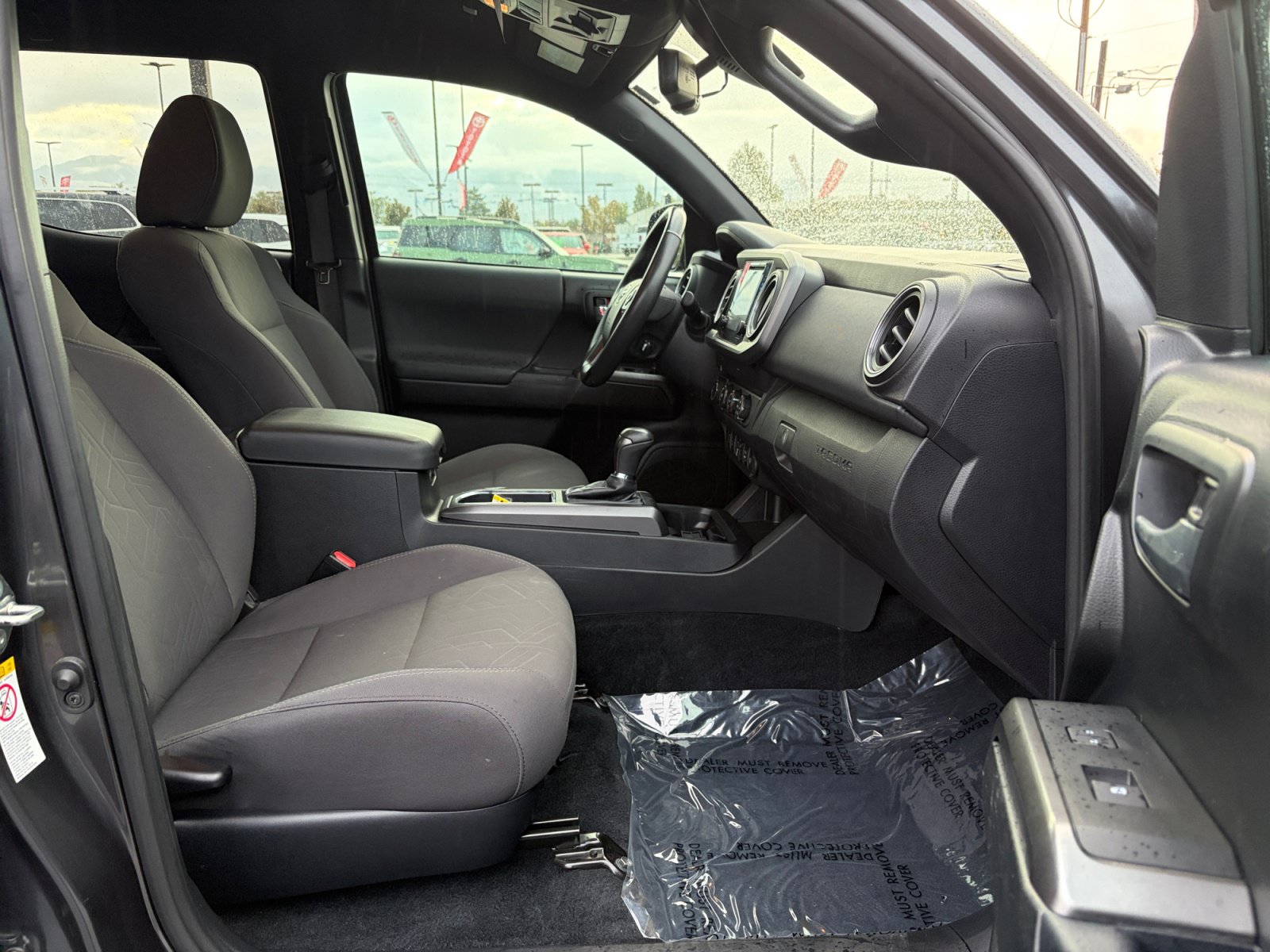 Used 2019 Toyota Tacoma TRD Off-Road AWD/4WD image 28