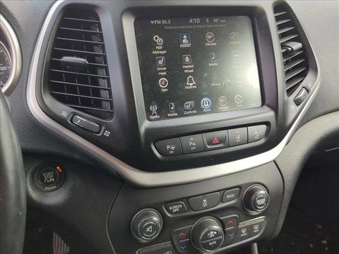 Used 2014 Jeep Cherokee Trailhawk w/ Technology Group image 15