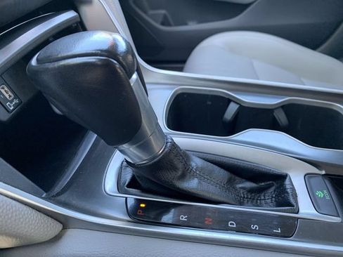 Used 2018 Honda Accord EX-L image 24