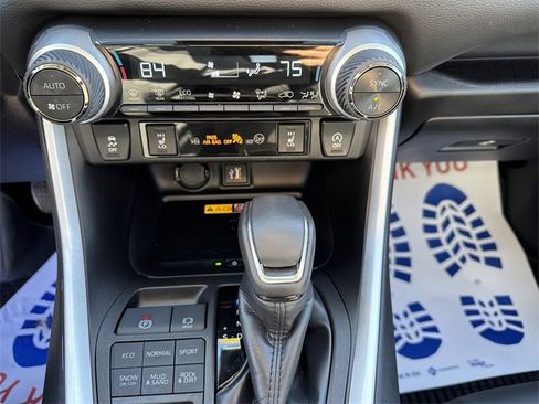 Used 2024 Toyota RAV4 XLE Premium image 22