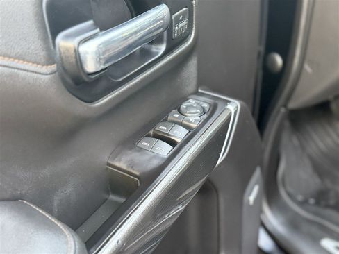 Used 2019 GMC Sierra 1500 AT4 w/ AT4 Premium Package image 18