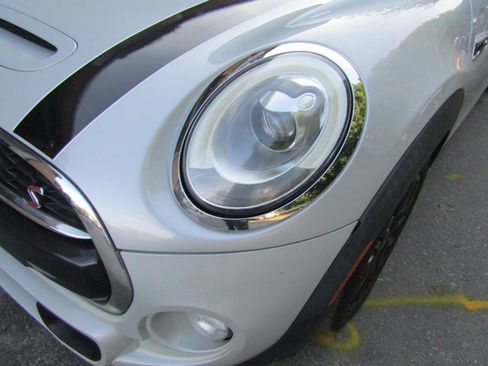 Used 2017 MINI Cooper S FWD image 24