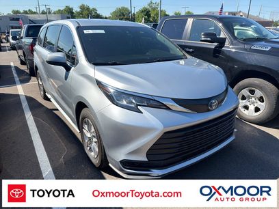 Used 2022 Toyota Sienna LE