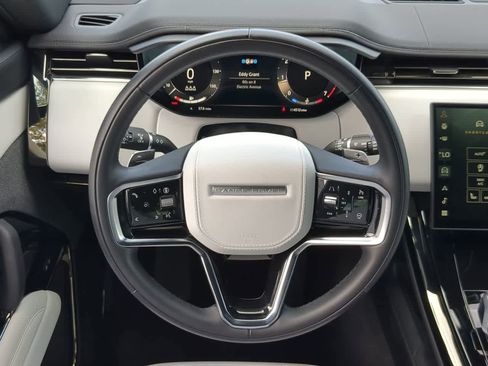 Certified 2025 Land Rover Range Rover Sport SE AWD/4WD image 25