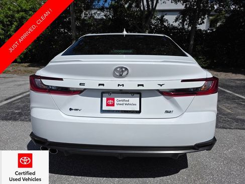 Certified 2025 Toyota Camry SE FWD image 10