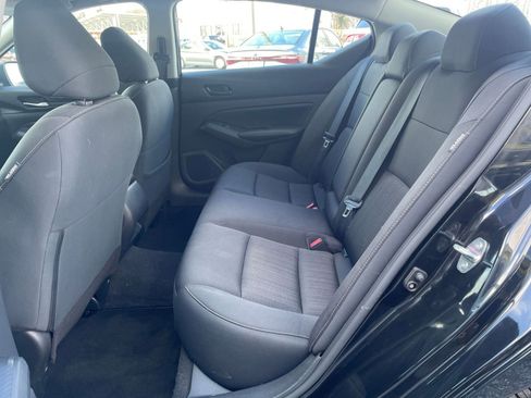 Used 2025 Nissan Altima 2.5 SV image 24