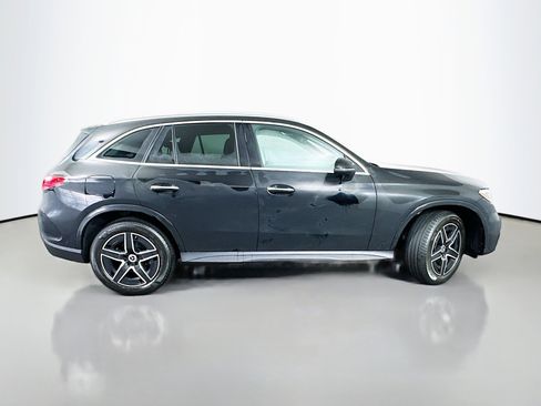 Certified 2025 Mercedes-Benz GLC 300 GLC 300 image 8