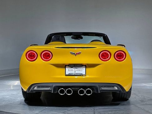Used 2005 Chevrolet Corvette Convertible w/ Preferred Equipment Group RWD image 32