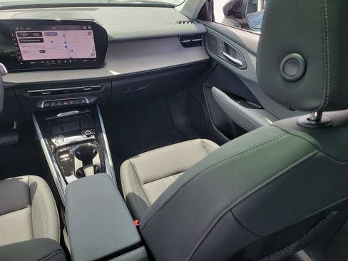 New 2026 Audi Q3 quattro 2.0T AWD/4WD image 24