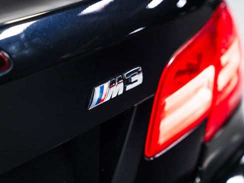 Used 2011 BMW M3 Convertible RWD image 14