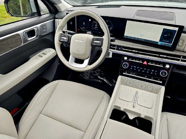 Used 2025 Hyundai Santa Fe Calligraphy FWD image 31