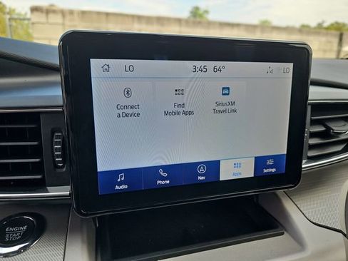 Used 2023 Ford Explorer XLT w/ Equipment Group 202A AWD/4WD image 31