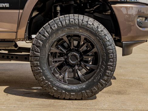 Used 2022 RAM 2500 Limited image 12