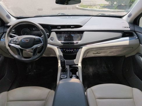 Used 2021 Cadillac XT5 Premium Luxury AWD/4WD image 14
