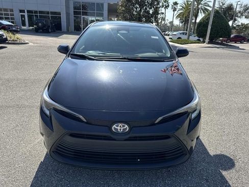 Certified 2023 Toyota Corolla LE image 6
